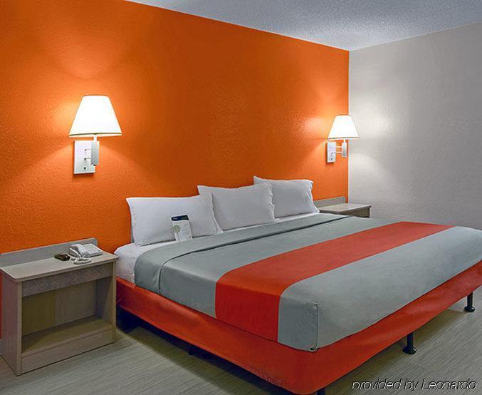 Motel 6-Rowland Heights, Ca - Los Angeles - Pomona מראה חיצוני תמונה