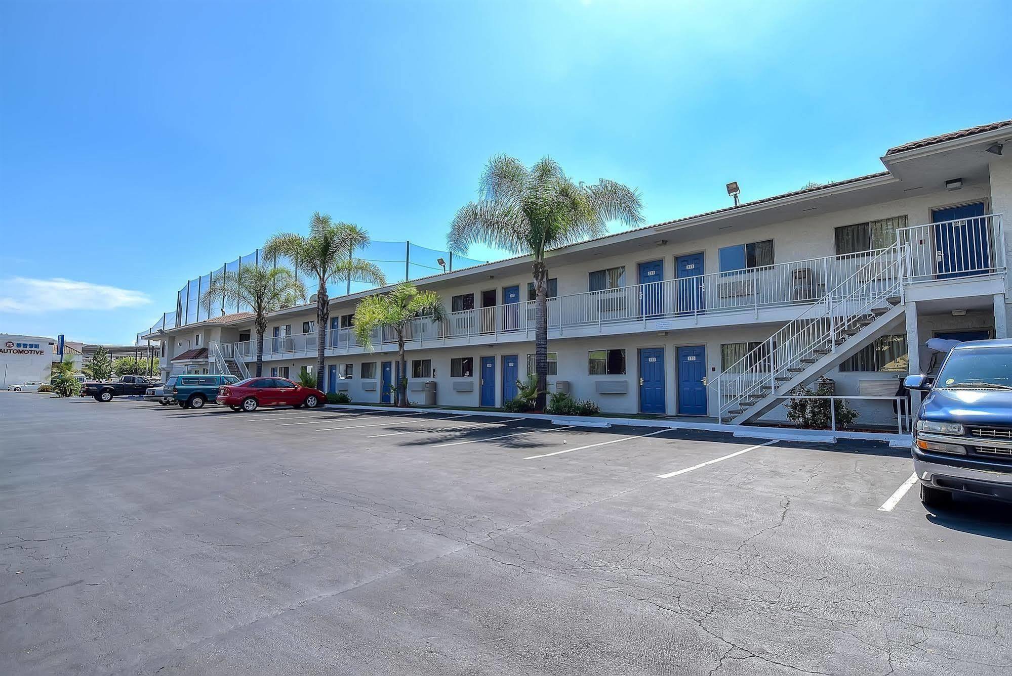 Motel 6-Rowland Heights, Ca - Los Angeles - Pomona מראה חיצוני תמונה