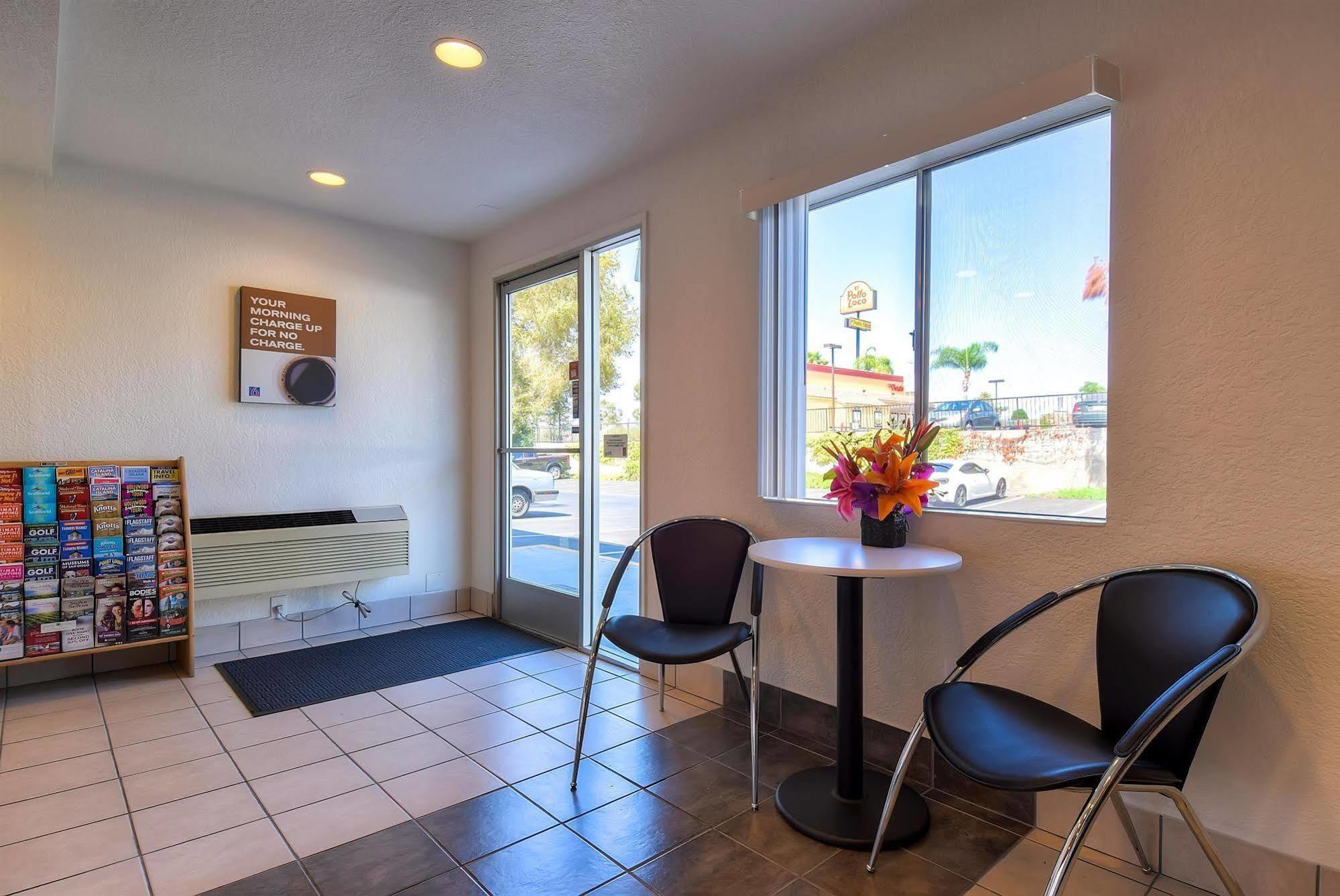 Motel 6-Rowland Heights, Ca - Los Angeles - Pomona מראה חיצוני תמונה